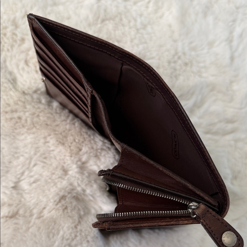 Vintage Y2K Coach Mahogany Brown Leather Billfold Wallet - Picture 16 of 17